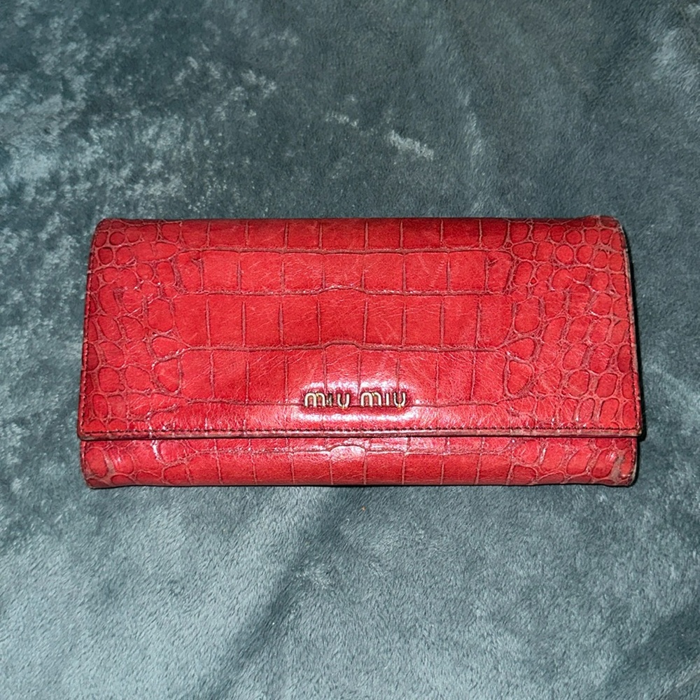 Miu Miu Red Long Wallet Crocodile Embossed With P… - image 1